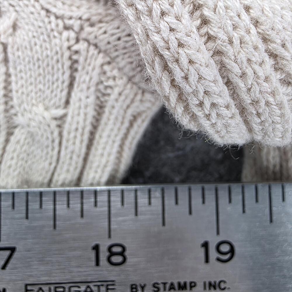 Hollister Sweater Pullover Womens L Beige Cable-Knit V-Neck Logo Slim Fit - Picture 4 of 7